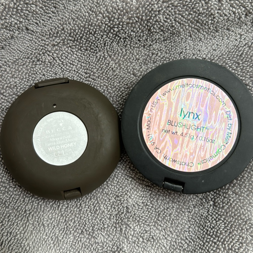 Gently Used Becca Wild Honey and Melt Lynx Bronzey Blushes Bundle